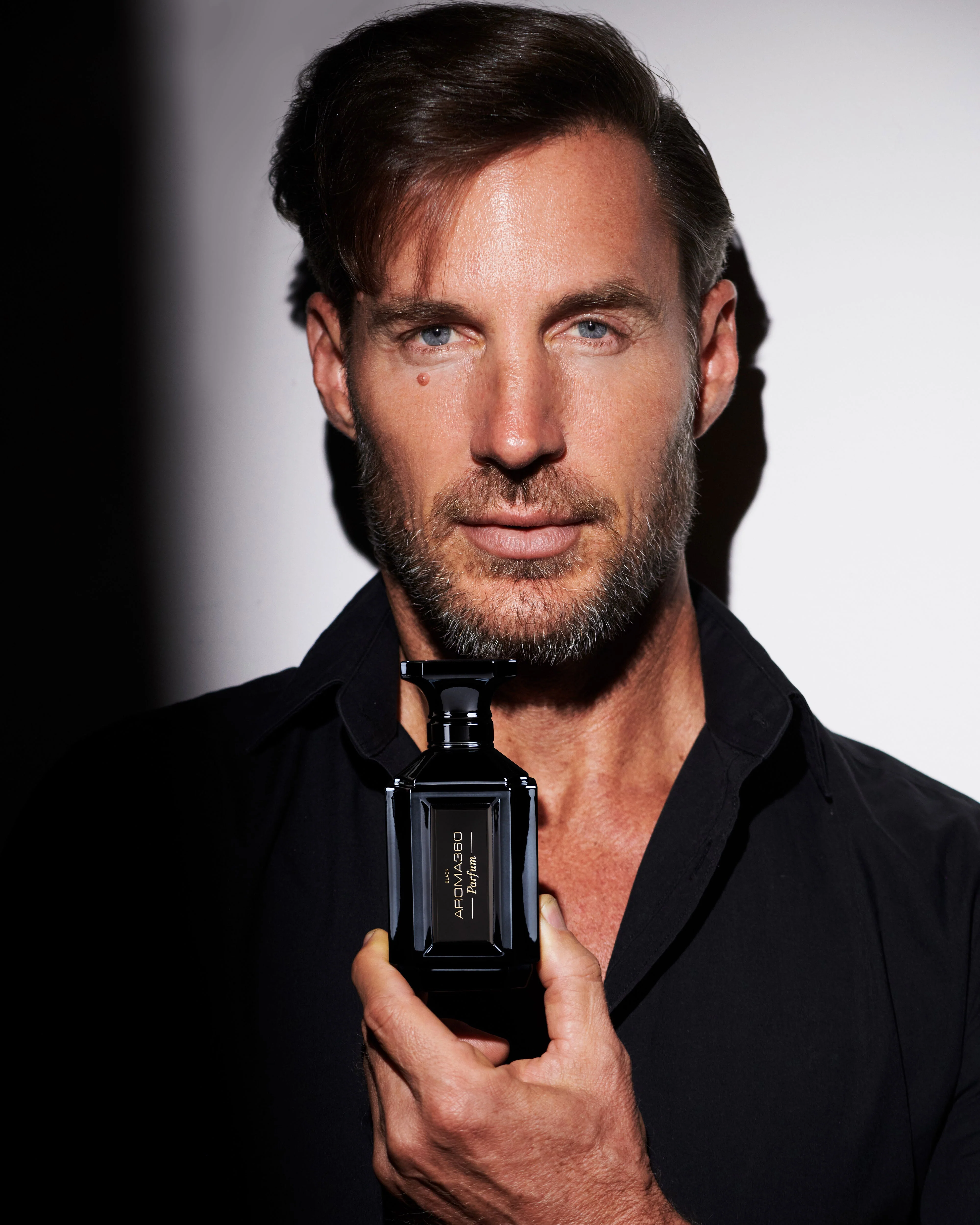 Black - Image 7