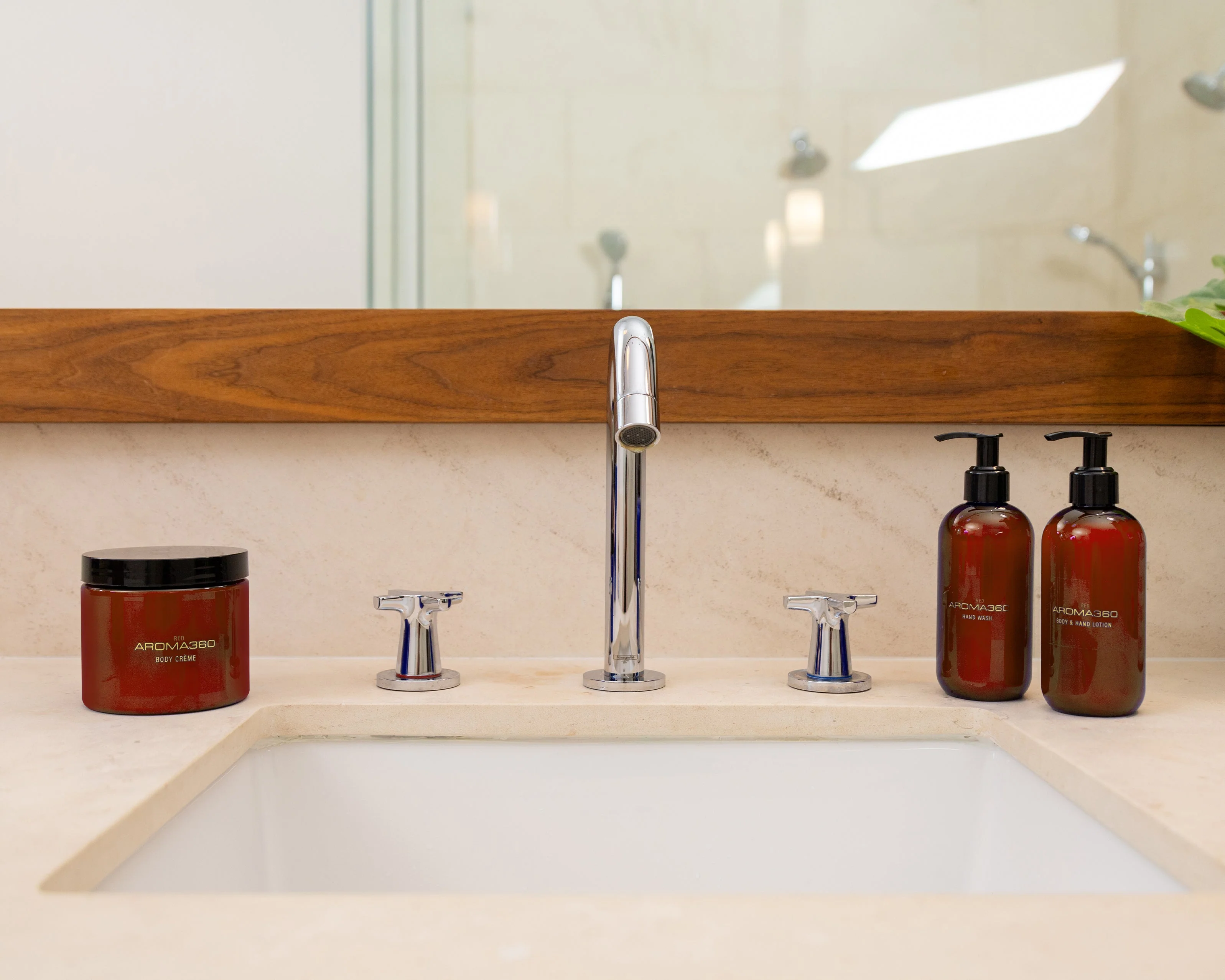 Red Body & Hand Wash - Image 5